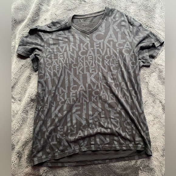 “Calvin Klein” men’s tee - Picture 1 of 2